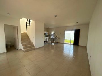 Casa renta Cond. Amaranto Ciudad Maderas El Marqués 16,000 FerIsl EMC