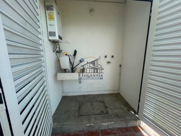 Casa renta Cond. Amaranto Ciudad Maderas El Marqués 16,000 FerIsl EMC