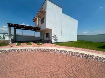 Casa renta Cond. Amaranto Ciudad Maderas El Marqués 16,000 FerIsl EMC