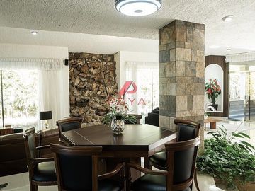 Casa en renta semiamueblada de 1 piso en Club de Golf Santa Anita, Tlajomulco