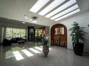 Casa en renta semiamueblada de 1 piso en Club de Golf Santa Anita, Tlajomulco