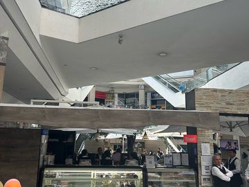 CENTRO COMERCIAL INTERLOMAS FLEXIBLE USO DE SUELO