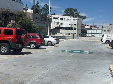 CENTRO COMERCIAL INTERLOMAS FLEXIBLE USO DE SUELO