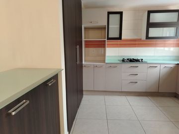 CASA EN RENTA EN EL MIRADOR