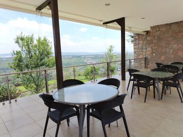 CASA EN RENTA EN EL MIRADOR