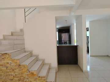 CASA EN RENTA EN EL MIRADOR