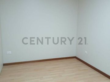 DEPARTAMENTO EN ALQUILER | AV. VELASCO ASTETE  31XX– SURCO
