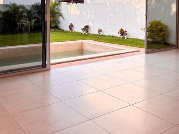 Casa Piedra de Luz en Venta ubicada en Conkal Merida con Loft
