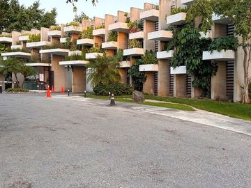 Casa Piedra de Luz en Venta ubicada en Conkal Merida con Loft