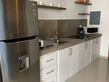 DEPARTAMENTO EN RENTA EQUIPADO Y AMUEBLADO EN MONTEBELLO