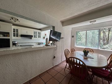 OPORTUNIDAD : CASA EN VENTA  EN LA HERRADURA
