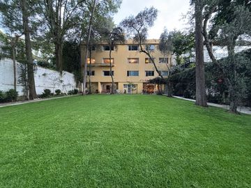OPORTUNIDAD : CASA EN VENTA  EN LA HERRADURA