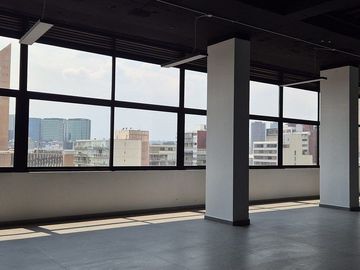 Oficinas en Renta en Polanco, frente Antara