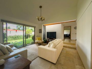 VENTA CASA EN CONDOMINIO EN JARDINES DEL PEDREGAL