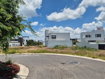 Terreno Plano en Venta de 260m² en Bio Grand Juriquilla, Privada Los Glaciares