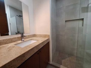 DEPARTAMENTO EN RENTA EQUIPADO Y CON TERRAZA EN PRIVADA MERIDA YUCATAN