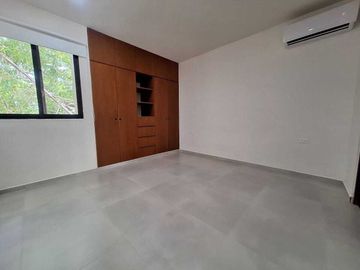 DEPARTAMENTO EN RENTA EQUIPADO Y CON TERRAZA EN PRIVADA MERIDA YUCATAN
