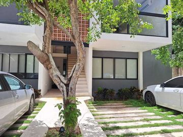 DEPARTAMENTO EN RENTA EQUIPADO Y CON TERRAZA EN PRIVADA MERIDA YUCATAN