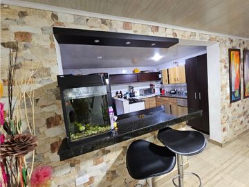 Venta casa Asturias, Manizales, código 9807806