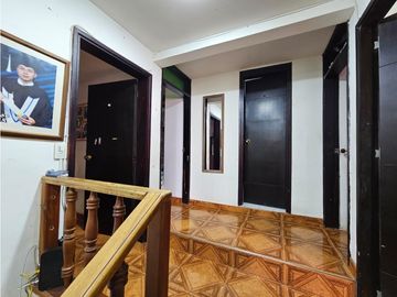 Venta casa Asturias, Manizales, código 9807806