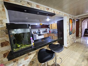 Venta casa Asturias, Manizales, código 9807806