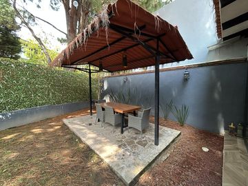 Casa en Fraccionamiento Bugambilias