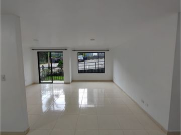 Venta Apartamento  Bella Montaña, COD. 9582396