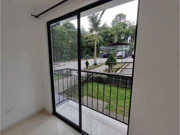 Venta Apartamento  Bella Montaña, COD. 9582396