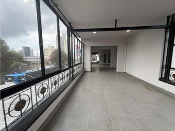 Alquiler local Avenida Santander, Manizales COD 8990957