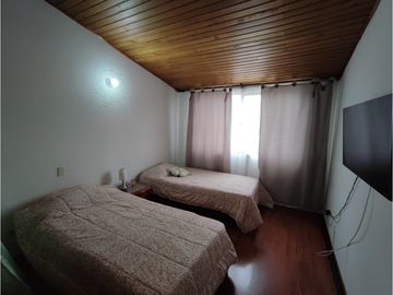 Venta casa San marcel Manizales. COD. 9498976