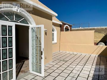 CASA COMERCIAL EN RENTA, UBICADA EN ZONA ESTE, SOBRE AV. SAN PEDRO