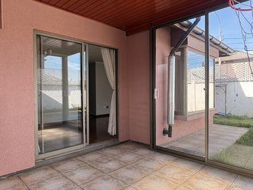 Amplia Propiedad en Arriendo