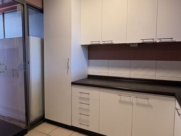 Amplia Propiedad en Arriendo