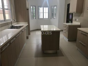 Casa en venta - El Doral, Costa Sur