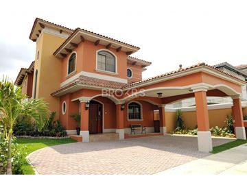Casa en venta - El Doral, Costa Sur