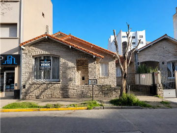 VENTA DE CASA ZONA PASEO ALDREY / GUEMES