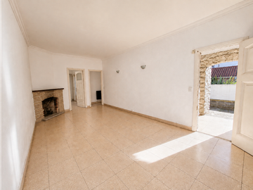 VENTA DE CASA ZONA PASEO ALDREY / GUEMES