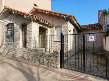 VENTA DE CASA ZONA PASEO ALDREY / GUEMES