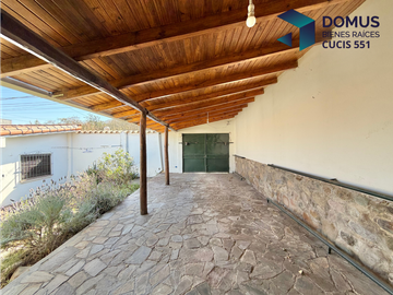 VENTA CASA ESQUINA BARRIO TRES CERRITOS
