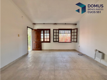 VENTA CASA ESQUINA BARRIO TRES CERRITOS