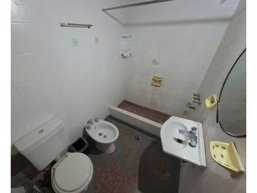 Amplio chalet en alquiler Inmejorable ubicación - ITUZAINGO NORTE