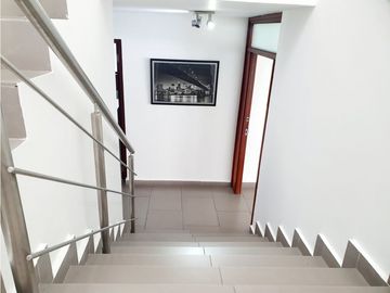 CASA DUPLEX EN VENTA EN OBARRIO