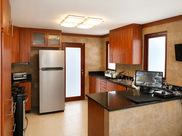 CASA DUPLEX EN VENTA EN OBARRIO