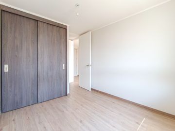 Av. La Florida 10695 [2820-4]