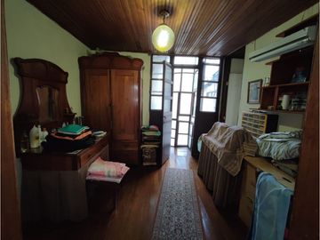 Vendo casa con renta, Chipre Manizales Cod. 9692932
