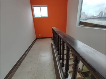 Vendo Apartamento dúplex en la alta suiza, Manizales COD. 9706648