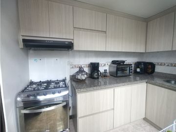 Venta casa Alcázares, Manizales. COD  6176885
