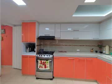 Venta Casa con Renta Linares, Manizales Cod 6165812