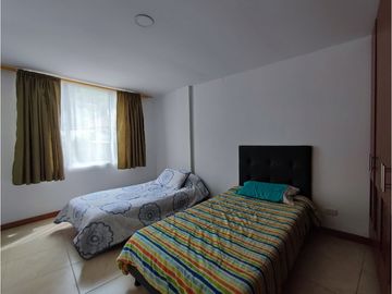 Venta Casa Con Renta En Los Alcázares, Manizales COD  6214150
