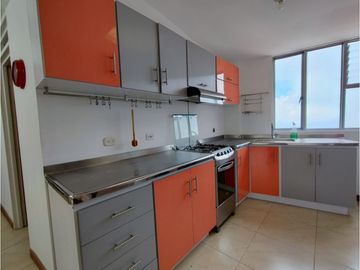 Venta Casa Con Renta En Los Alcázares, Manizales COD  6214150